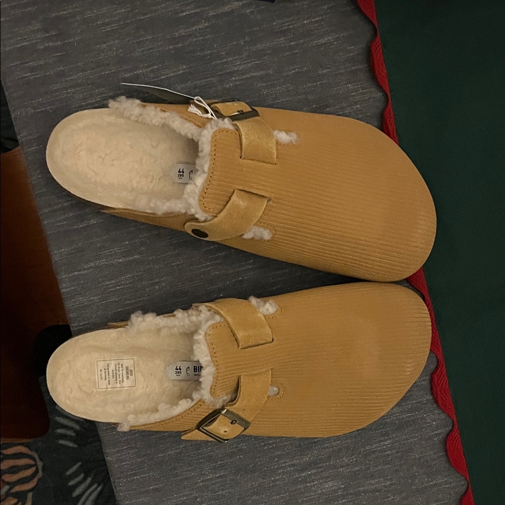 Birkenstock Tan Shearling-Lined Boston NWT - Picture 4 of 6